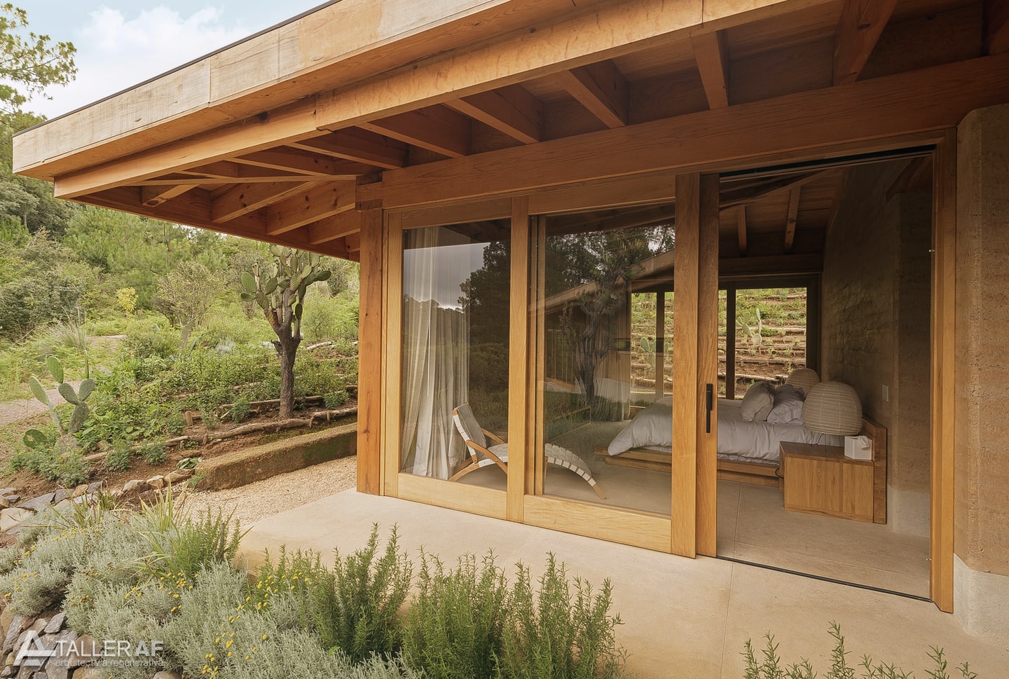 Casa Antonieta: Detalle de carpintería · Casa Antonieta