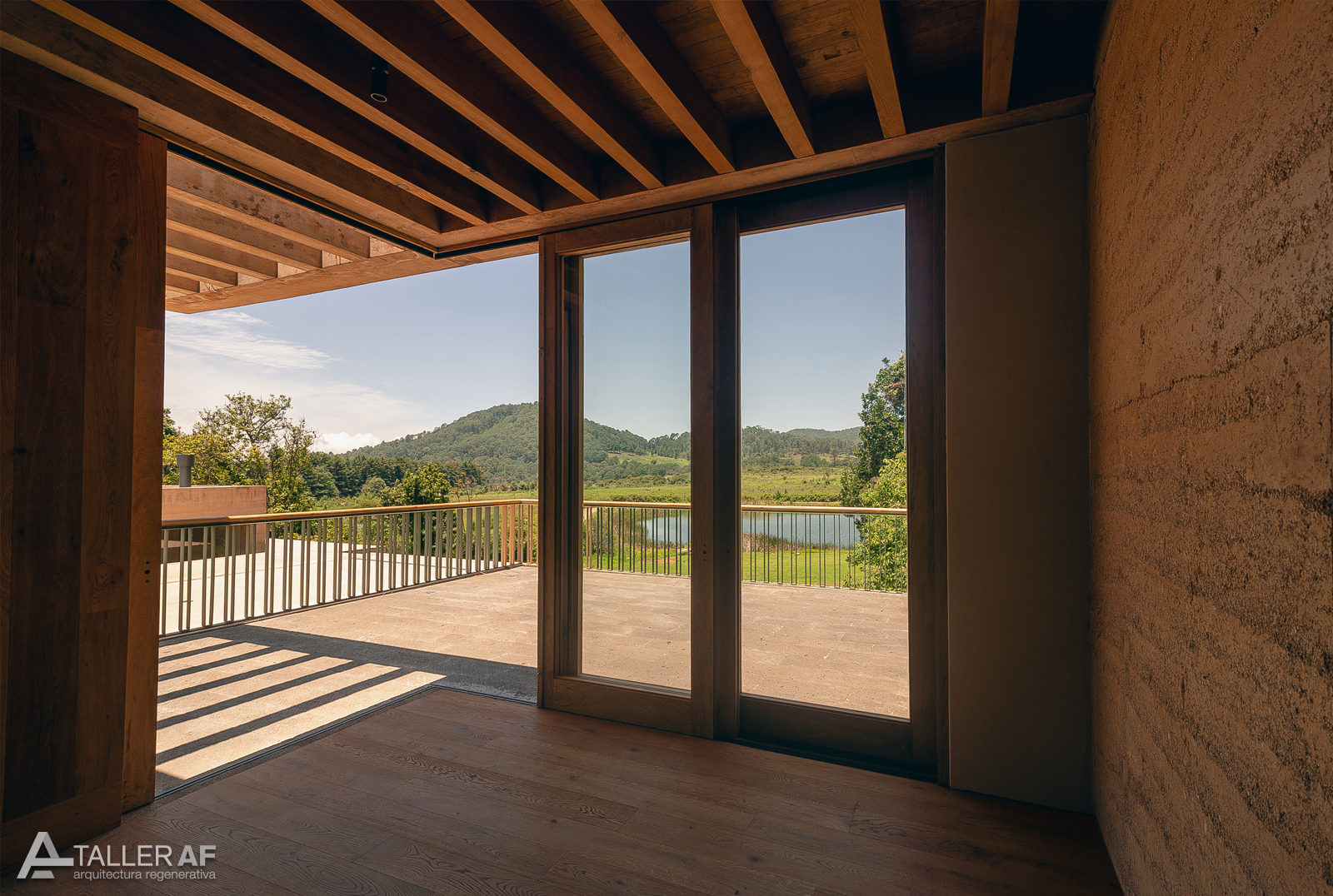 Casa Catarina: Ventanas de madera