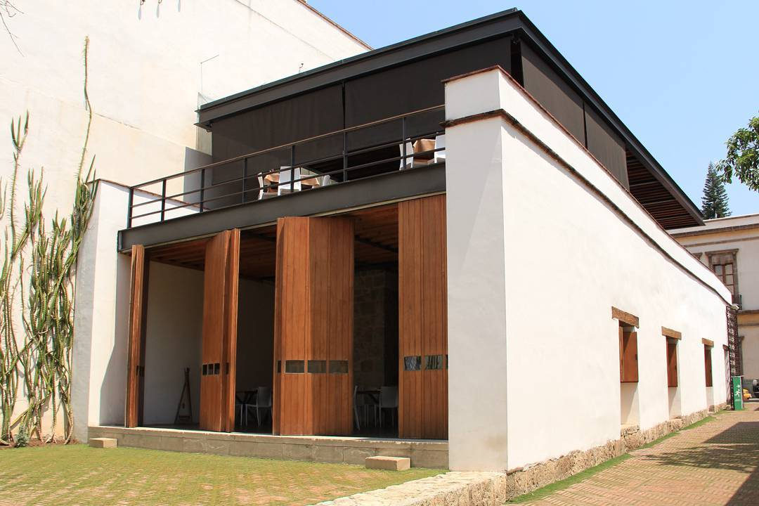 Centro Cultural San Pablo: Puertas de madera