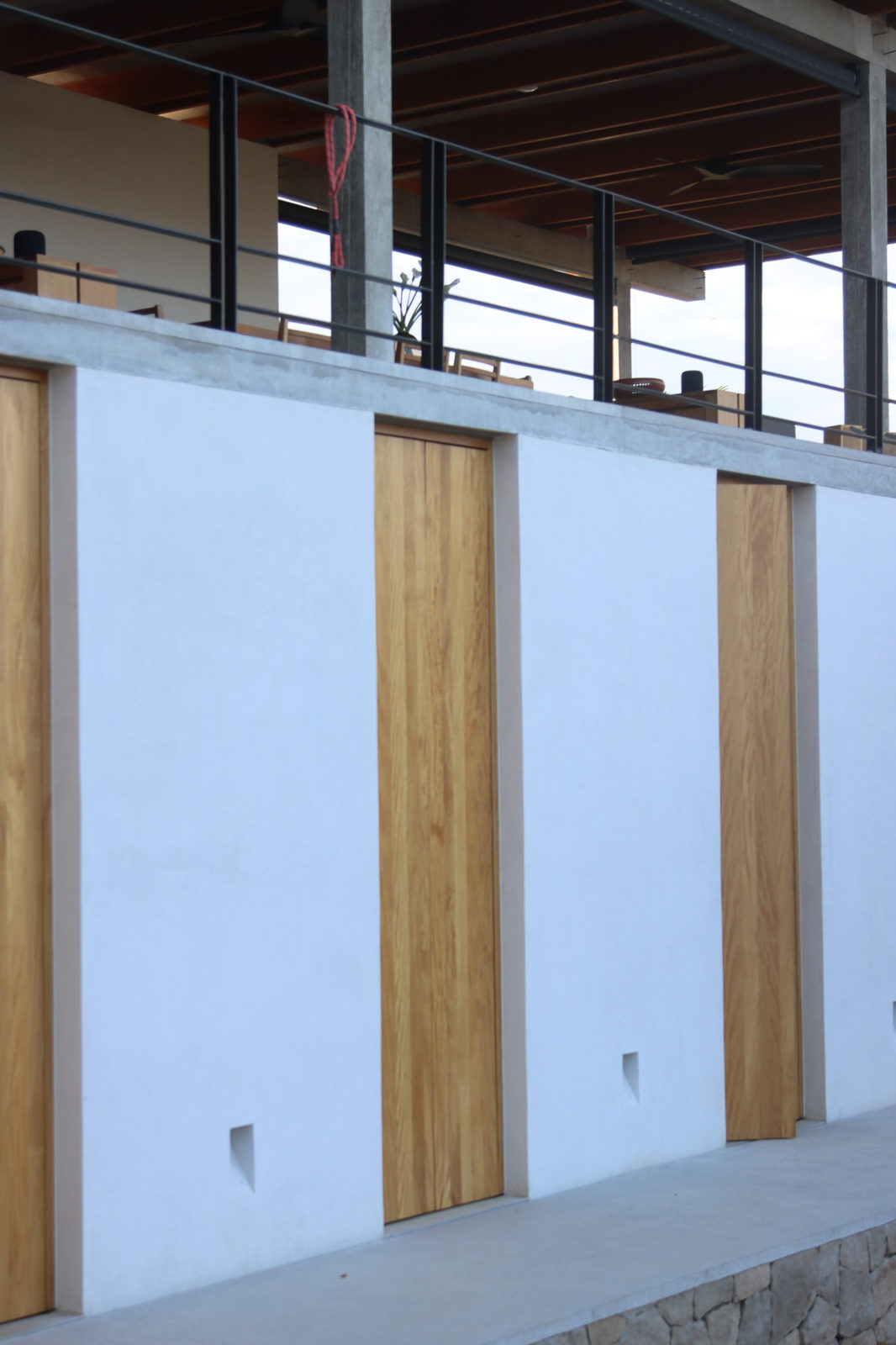 El Guayacán: Puertas y ventanas de macuil